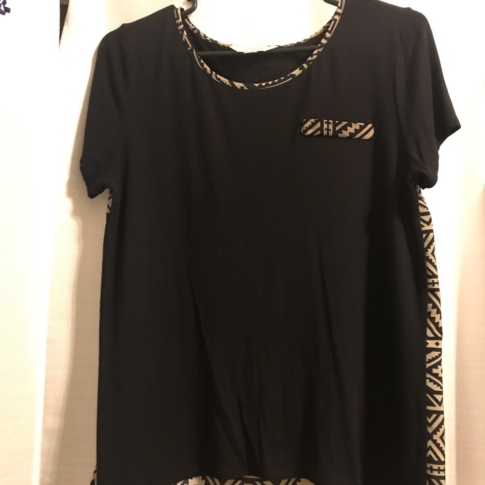 Black/Gold top
